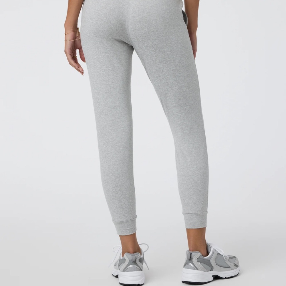 Vuori Performance Joggers